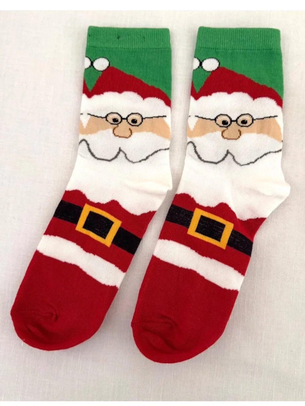 5 Pair Christmas Santa Socks Womens One Size Holiday Gift Set Celebrate